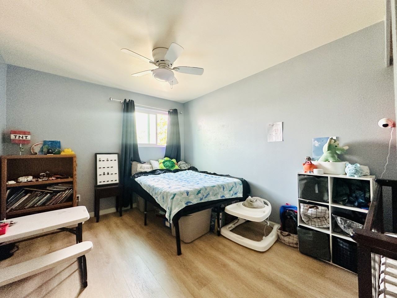 924 Georgia Street - Photo 6 of 12