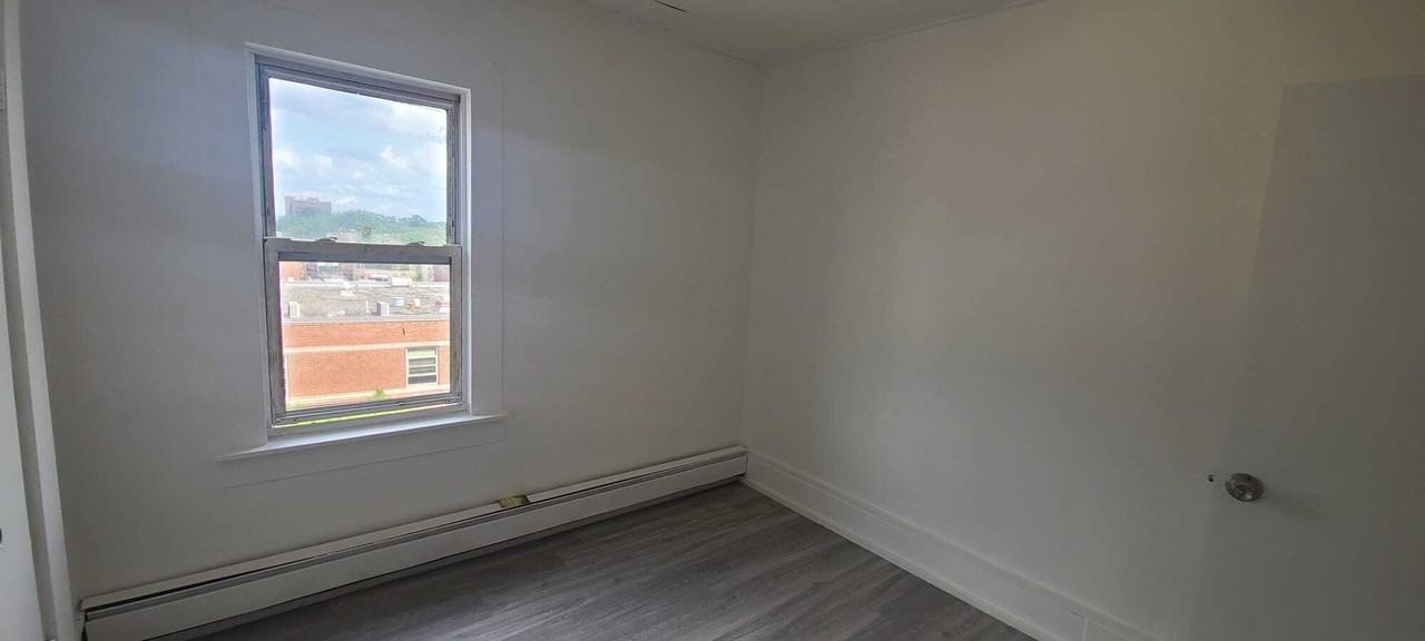 741 -749 Park Street - Photo 6 of 16