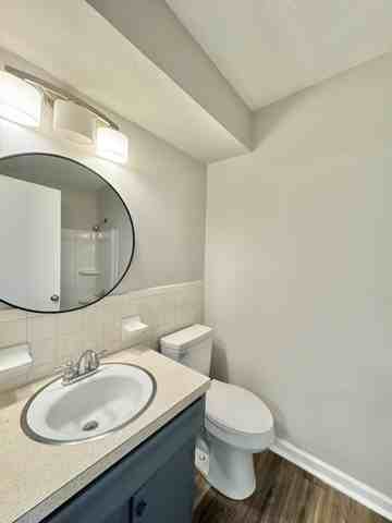 163 Lakeshore Drive - Photo 2 of 8