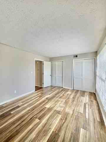 163 Lakeshore Drive - Photo 7 of 8