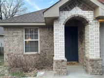 2881 Oakview Rd - Photo 1 of 1