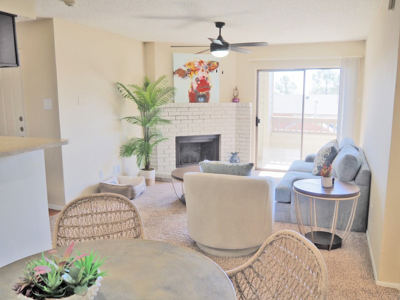 Villa Del Mar Apartments - Photo 3 of 50