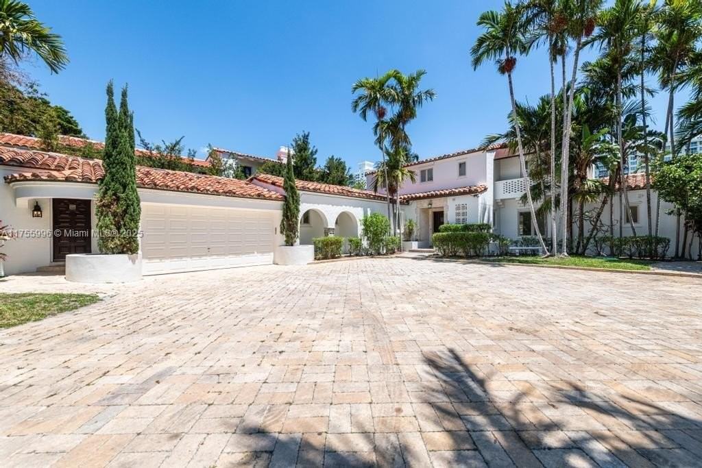 5661 Pine Tree Dr #0 - Photo 6 of 48