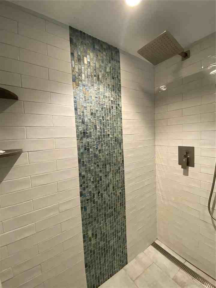 3121 Longmeadow #5 - Photo 7 of 24