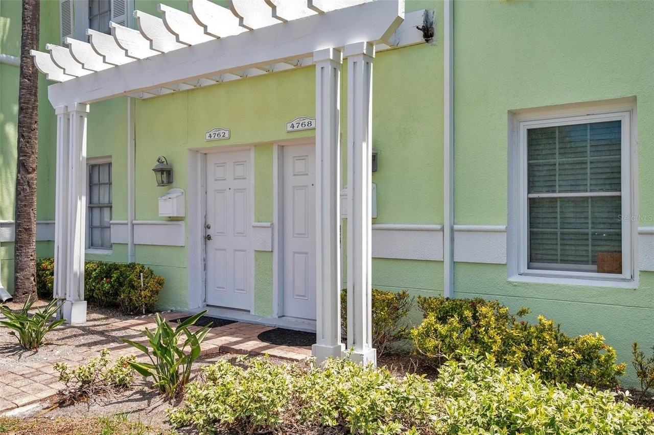 4768 Coquina Key Dr Se - Photo 2 of 50