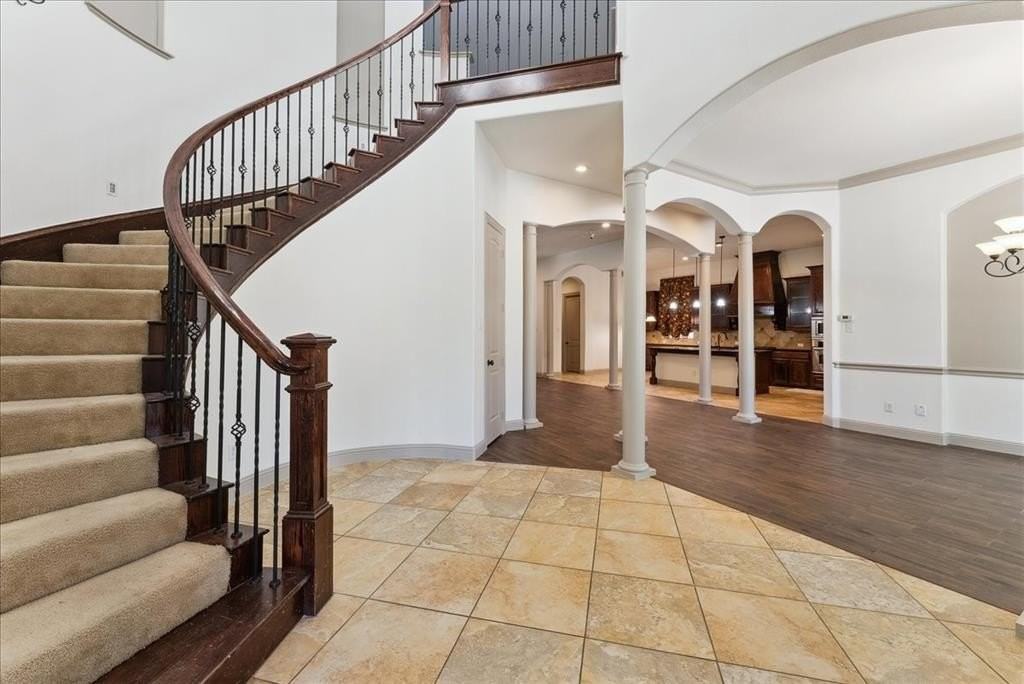 116 San Bernard Drive - Photo 6 of 36