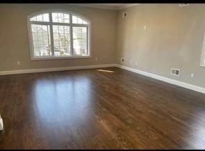 279 Ross Ave #4 - Photo 2 of 3