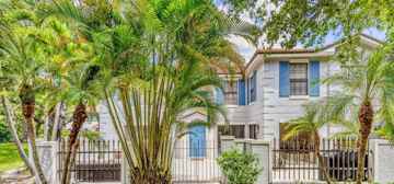 featured image of 355 Prestwick Cir #4