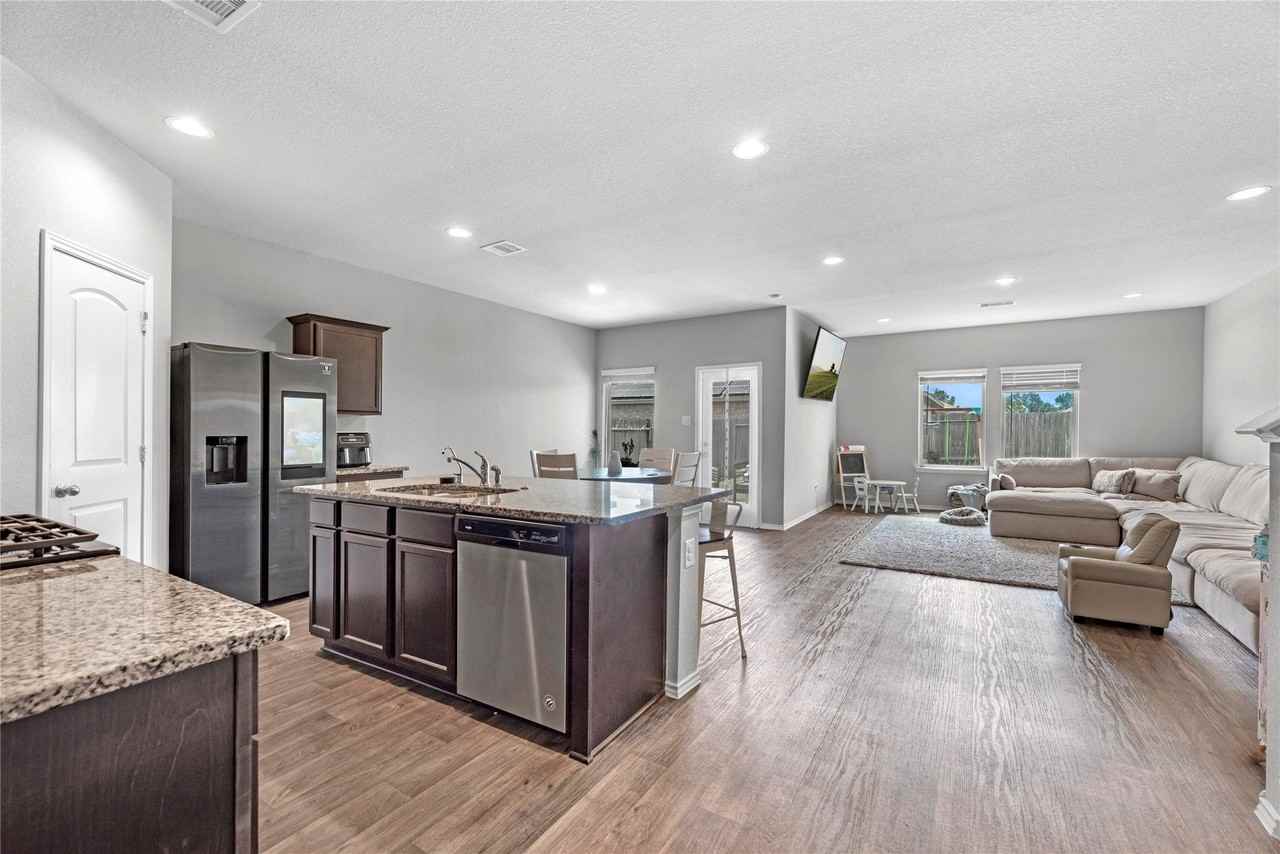 23607 Harrow Field Ln - Photo 4 of 29