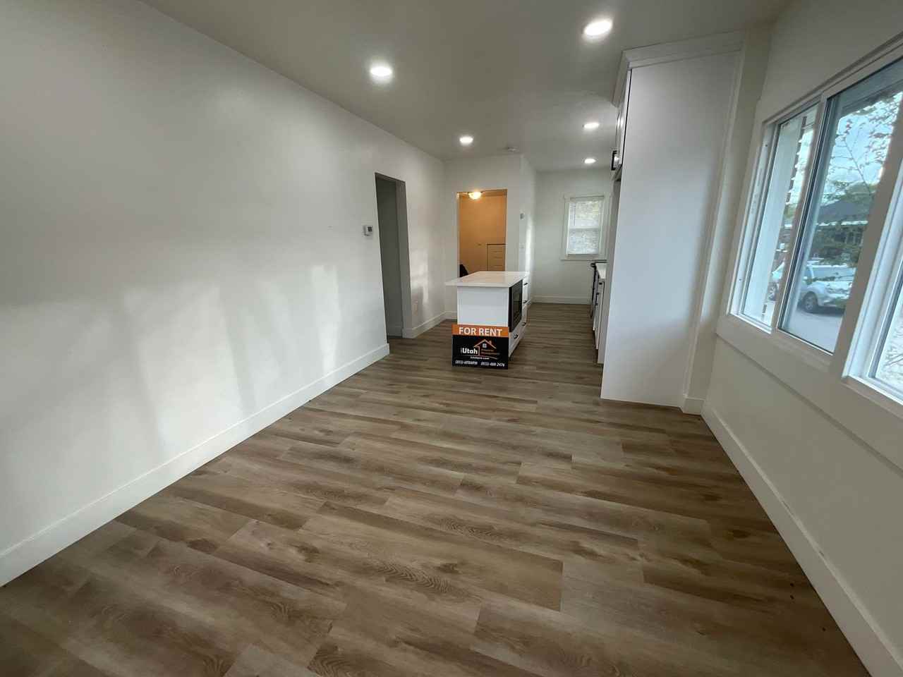 859 Binford St - Photo 6 of 22