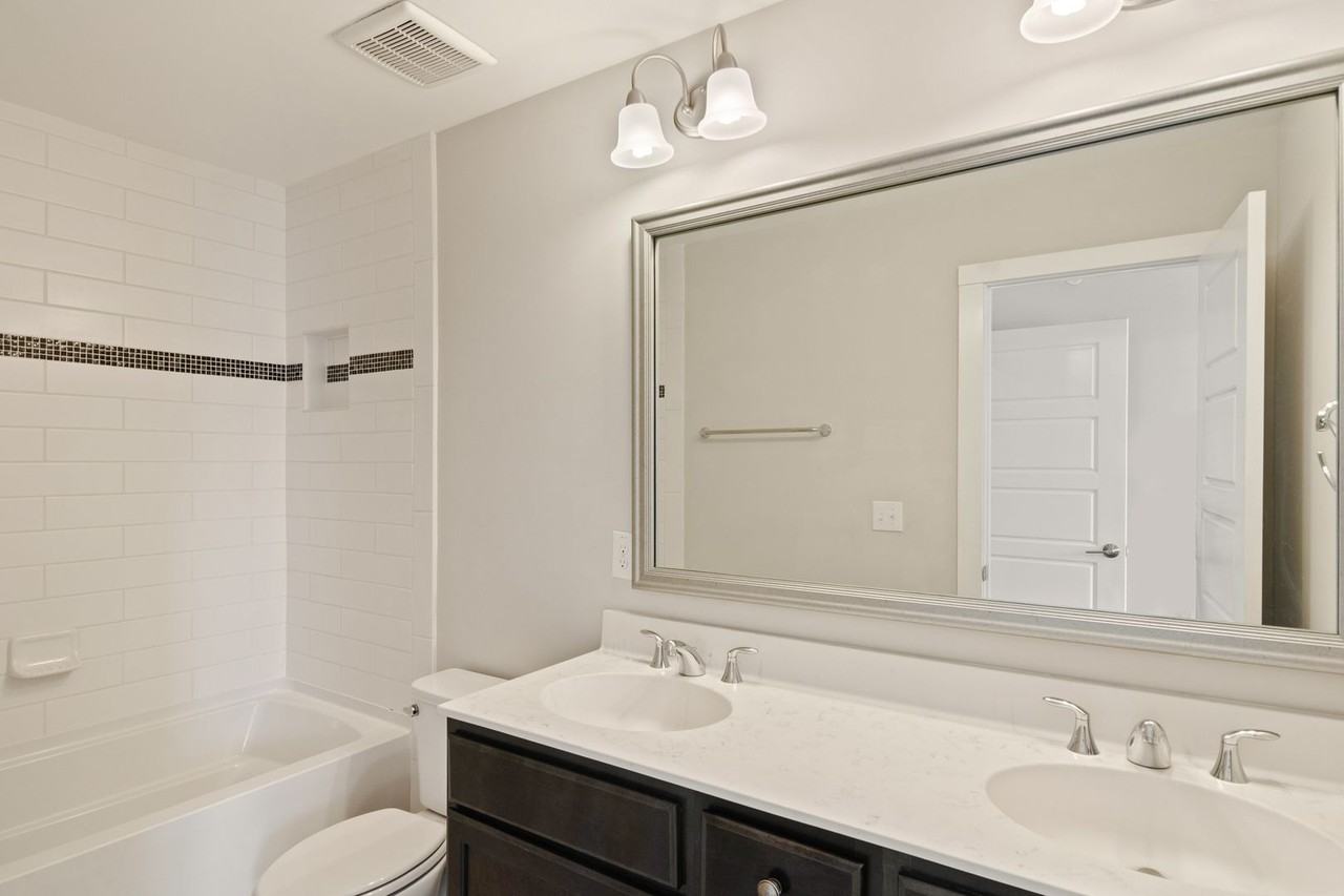 2801 Wilshire Hill Dr - Photo 5 of 21