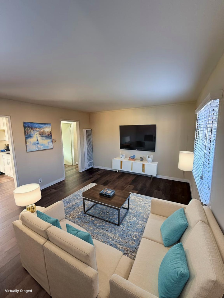 14778 Polk St - Photo 3 of 15