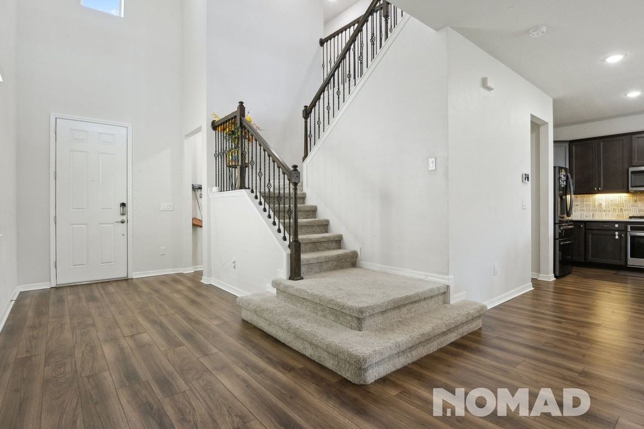 18066 Fenders Way - Photo 4 of 35