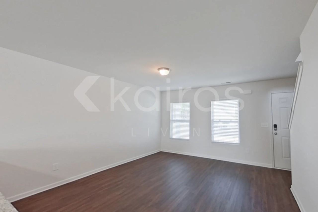 217 E Boulder Rd - Photo 3 of 27