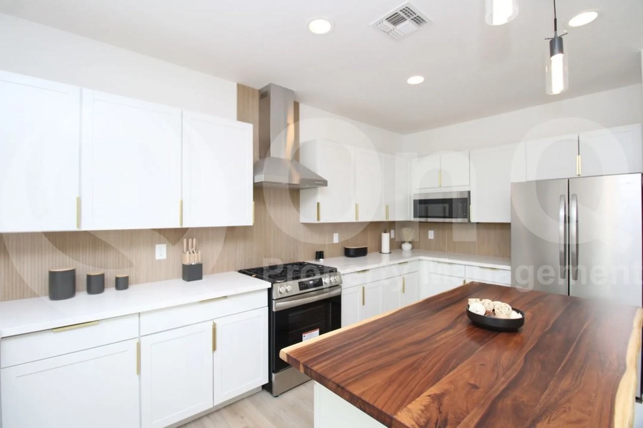 21266 E Via De Olivos - Photo 2 of 25