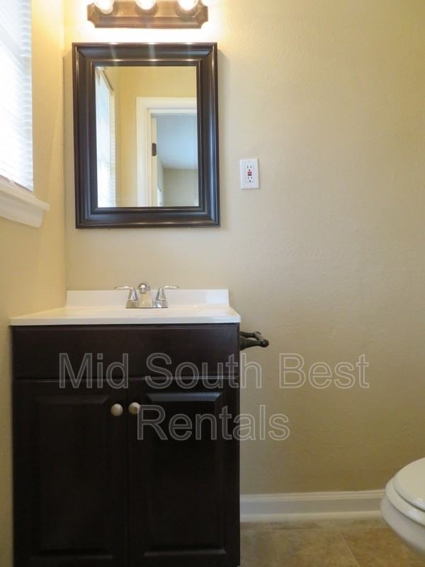 9200 Merrivale Dr - Photo 7 of 8