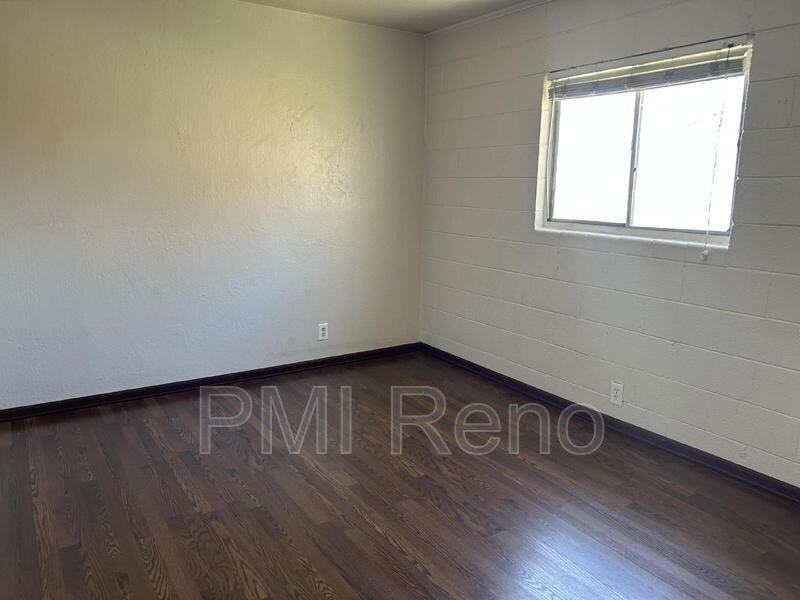 2075 Patton Dr #G - Photo 3 of 13