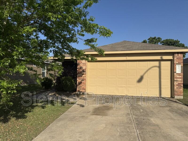 5816 Knoll Pines Pass - Photo 2 of 28