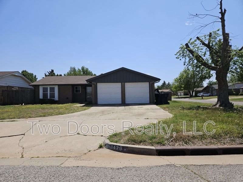 8436 Nw 92nd St - Photo 2 of 45