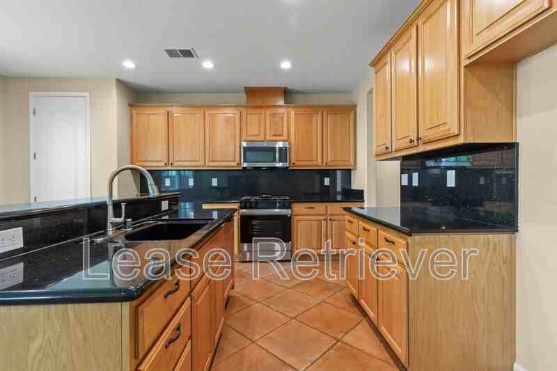 1751 Ashtree Way - Photo 3 of 50