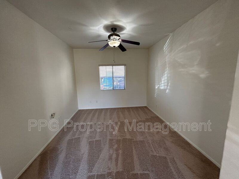 15005 N 142nd Ln - Photo 3 of 17