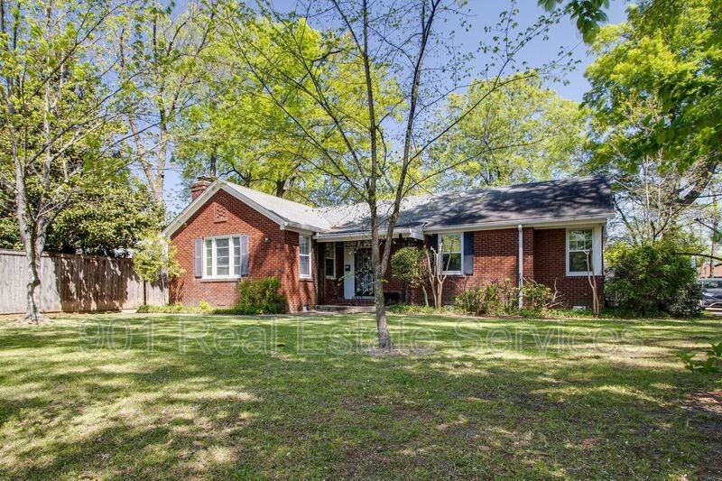 328 Central Cove - Photo 2 of 29