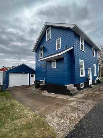 402 Church St - Photo 3 of 20