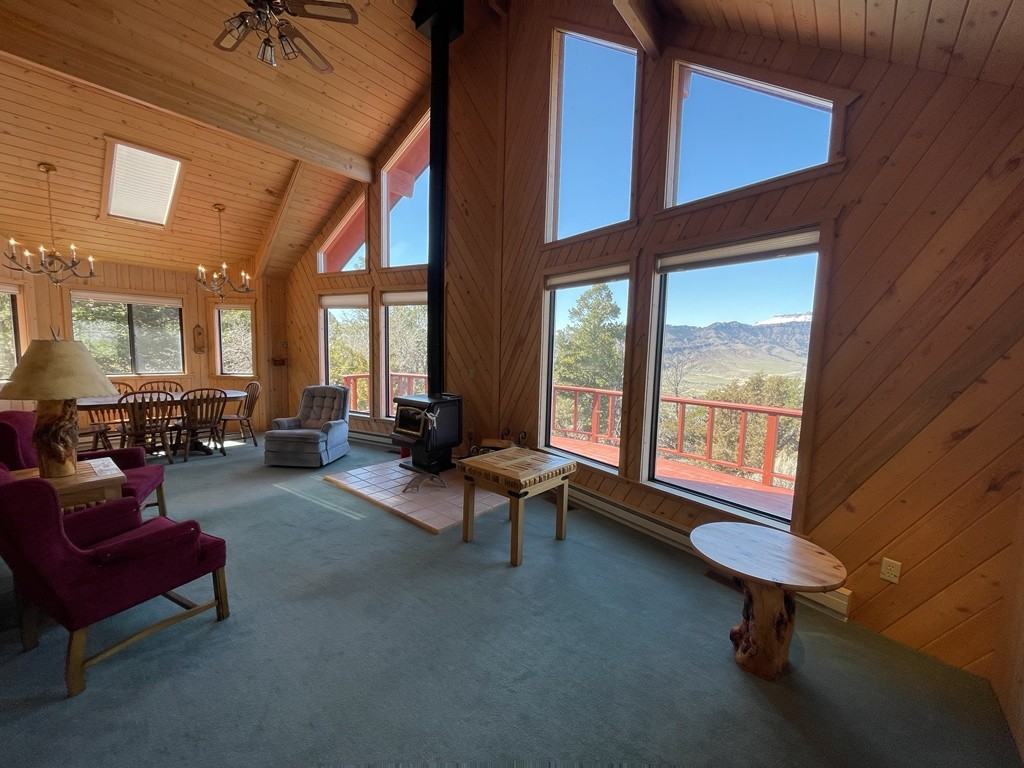 161 Cloudy Dr - Photo 2 of 19