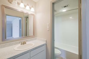 featured image of 6041 Winsome Ln