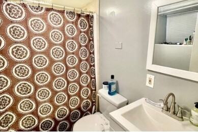 50 N Margin St #B - Photo 7 of 9