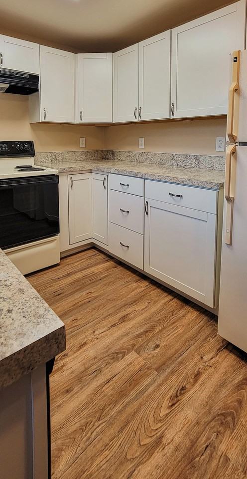 16823 52nd Ave W #D8 - Photo 3 of 14