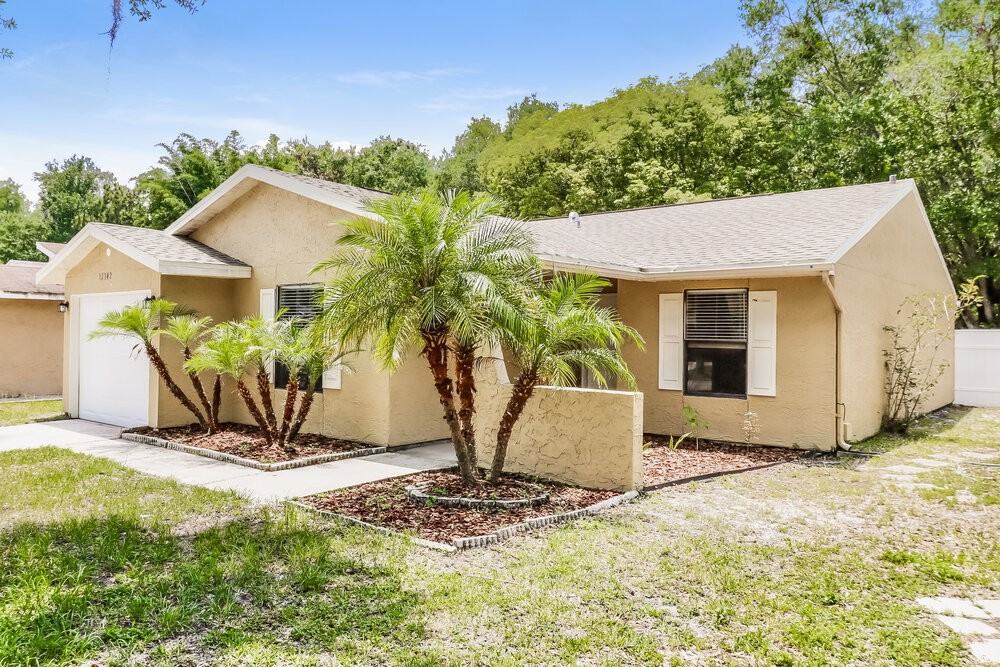 12342 Witheridge Dr - Photo 3 of 16