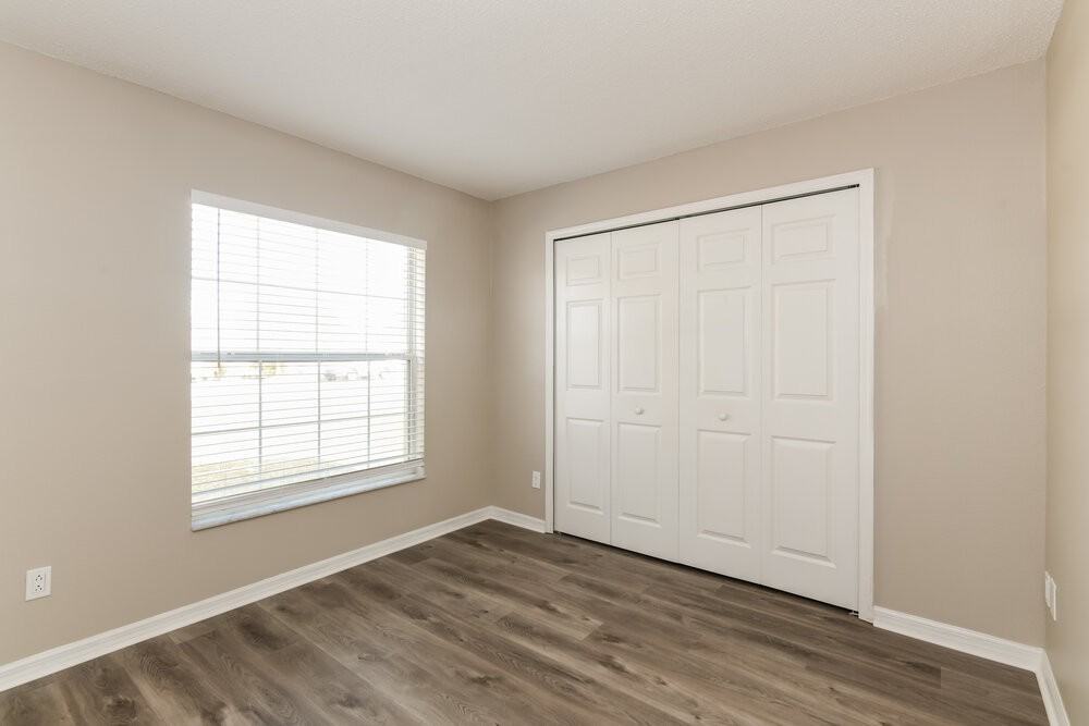 13137 Moonflower Ct - Photo 6 of 16