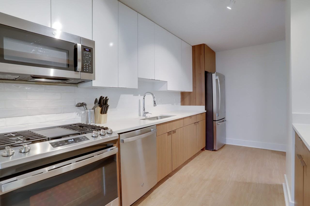 320 23rd St S #1022517P - Photo 7 of 43