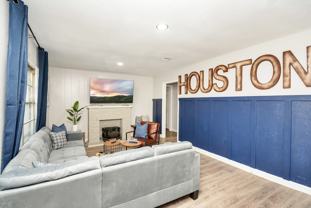 4710 Paradise Ln - Photo 1 of 1