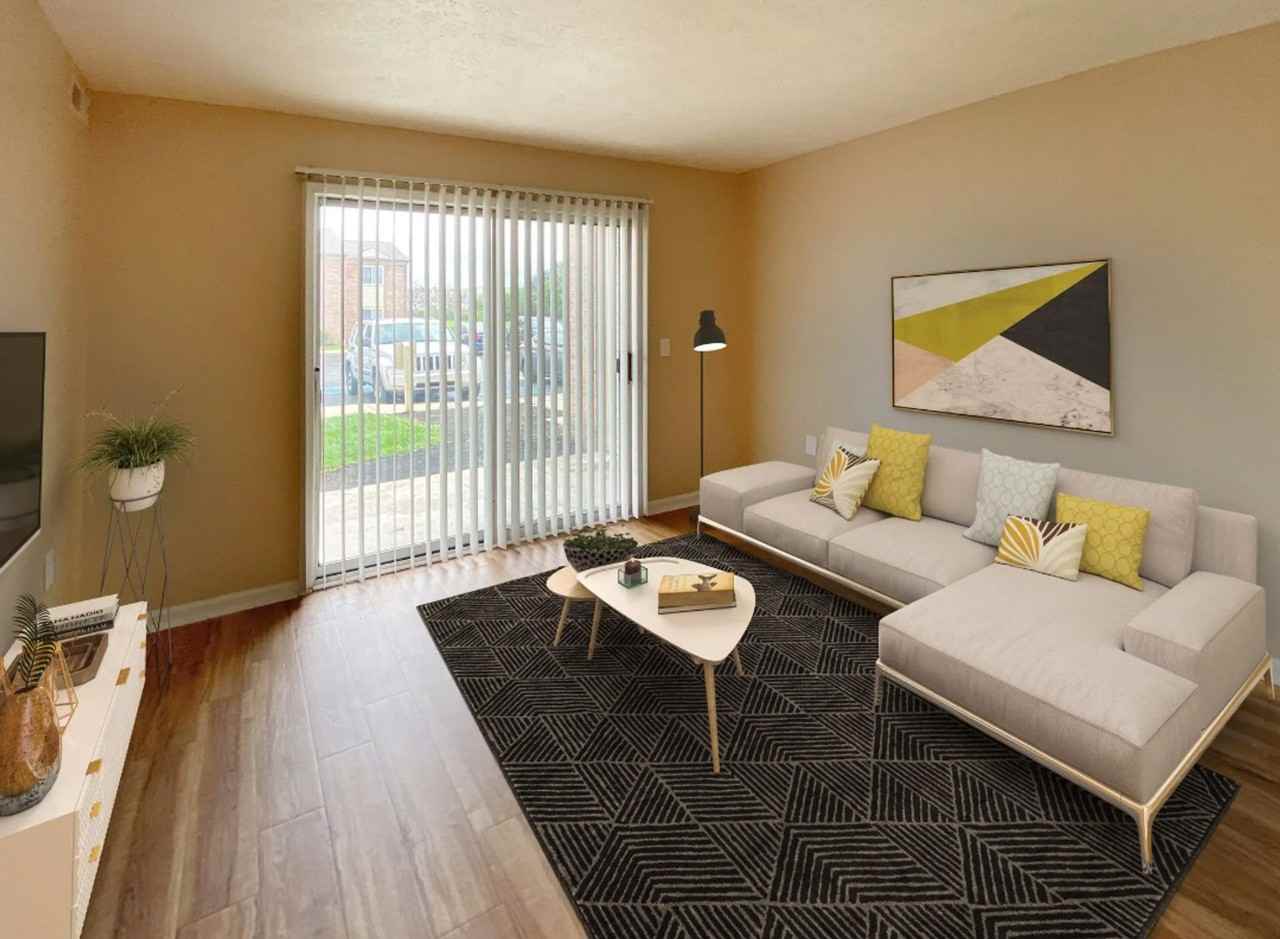 Walnut Manor Apartments - Photo 4 of 50