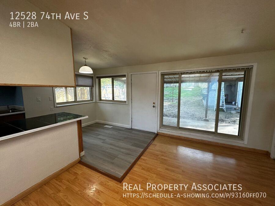 12528 74th Ave S - Photo 2 of 13