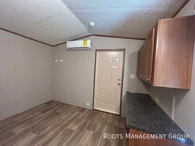 3039 Josibpet Ln #3039JL - Photo 3 of 15