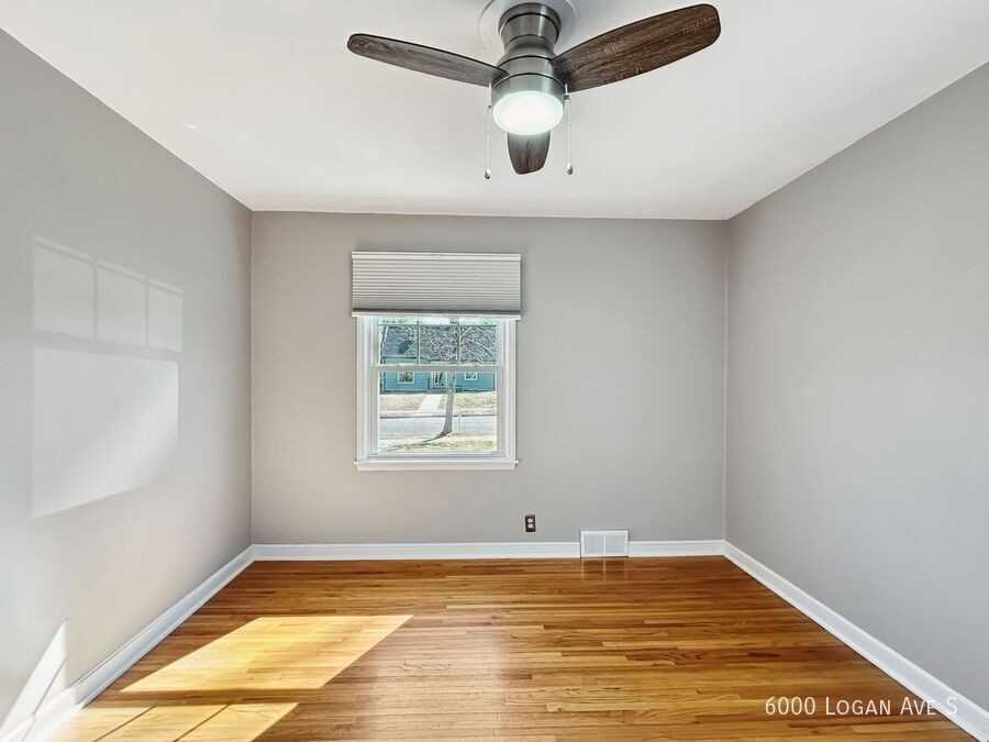 6000 Logan Ave S - Photo 3 of 30