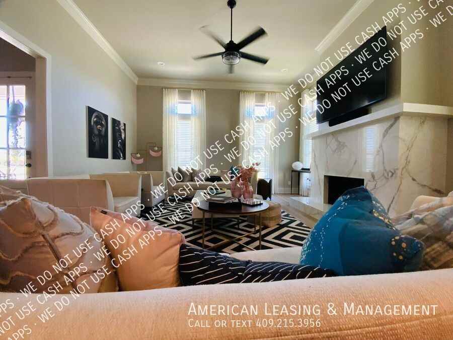 3405 Pond Cir - Photo 2 of 19