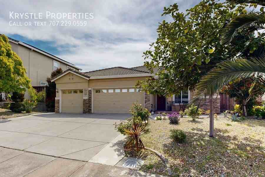 6457 Eagle Ridge Dr - Photo 2 of 32