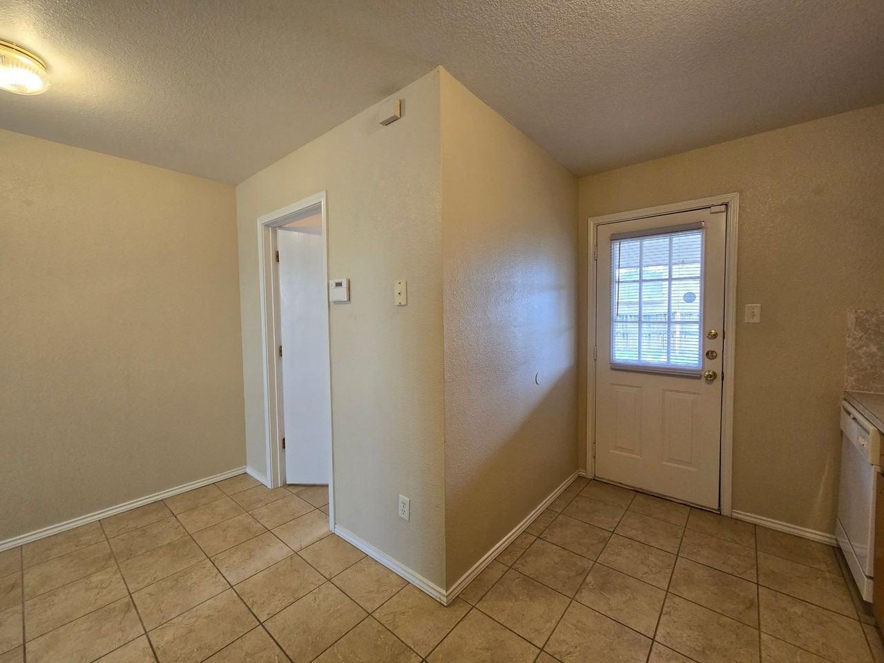 4601 Hudson Dr #C - Photo 7 of 19