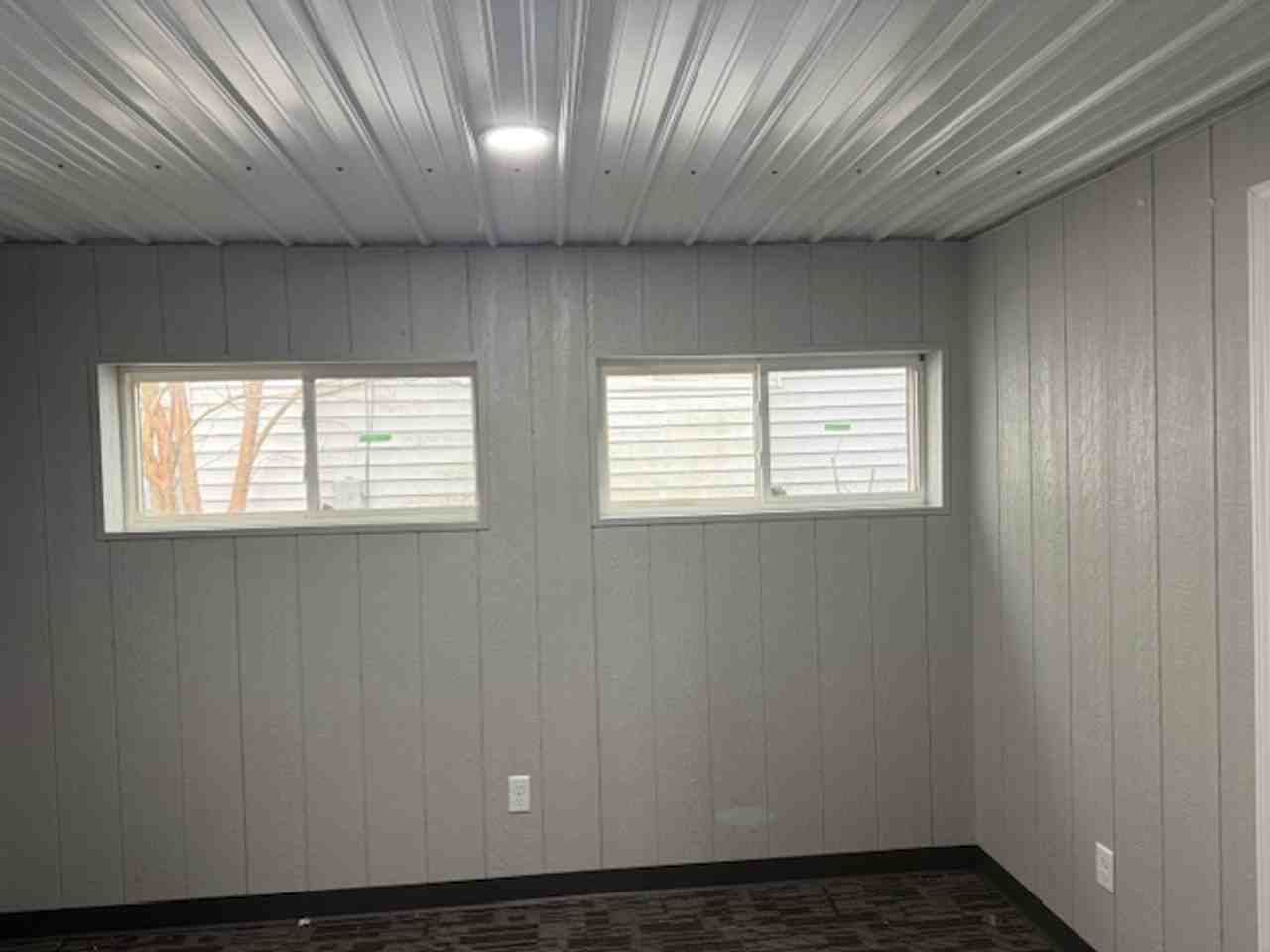 2805 S 14th St - Photo 3 of 6