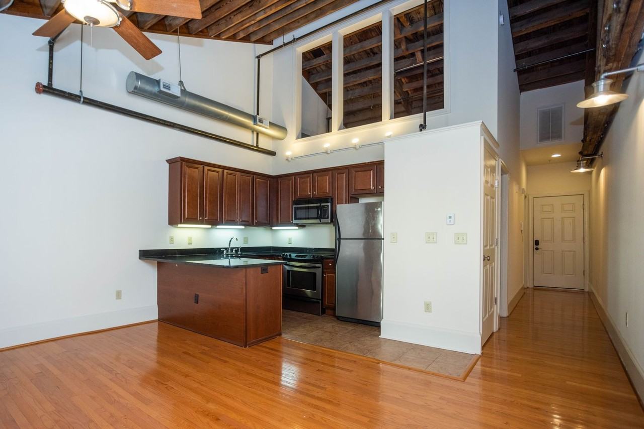 10 10 South Randolph - 10F #10F - Photo 4 of 7