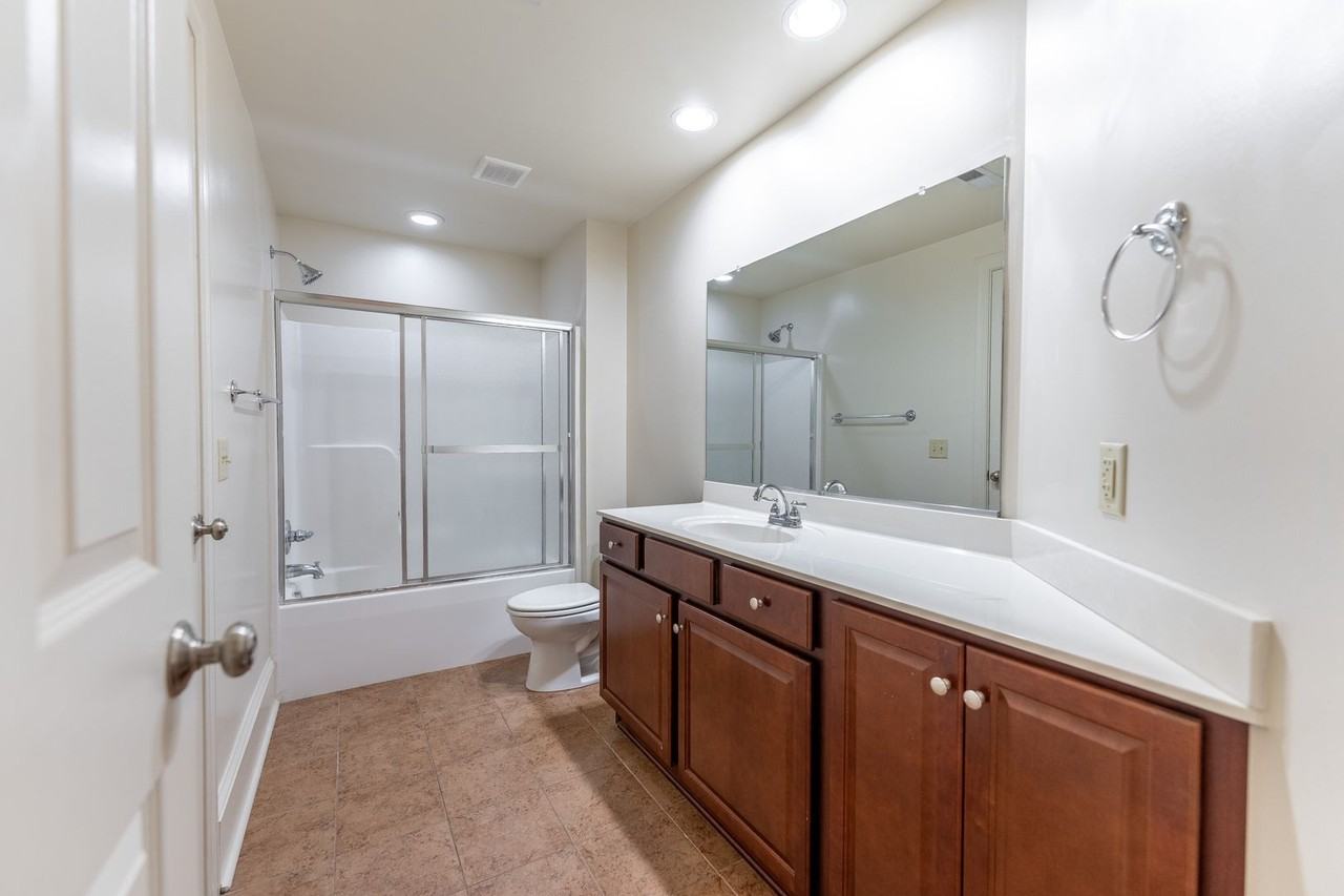 10 10 South Randolph - 10F #10F - Photo 5 of 7