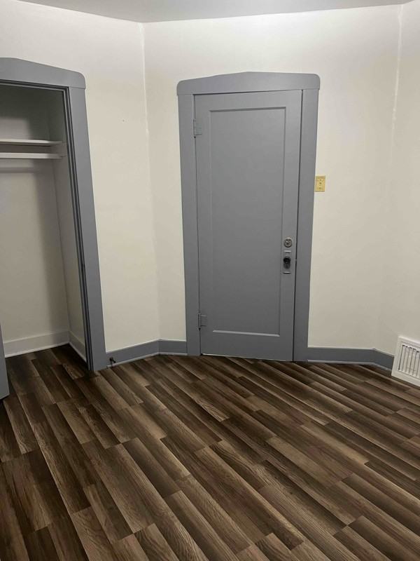 8671 S State St - Photo 6 of 13