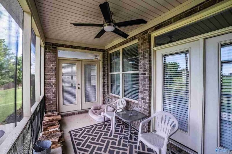 225 Skehan St Sw - Photo 2 of 20