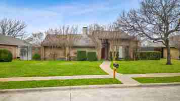 featured image of 2013 Stain Glass Dr