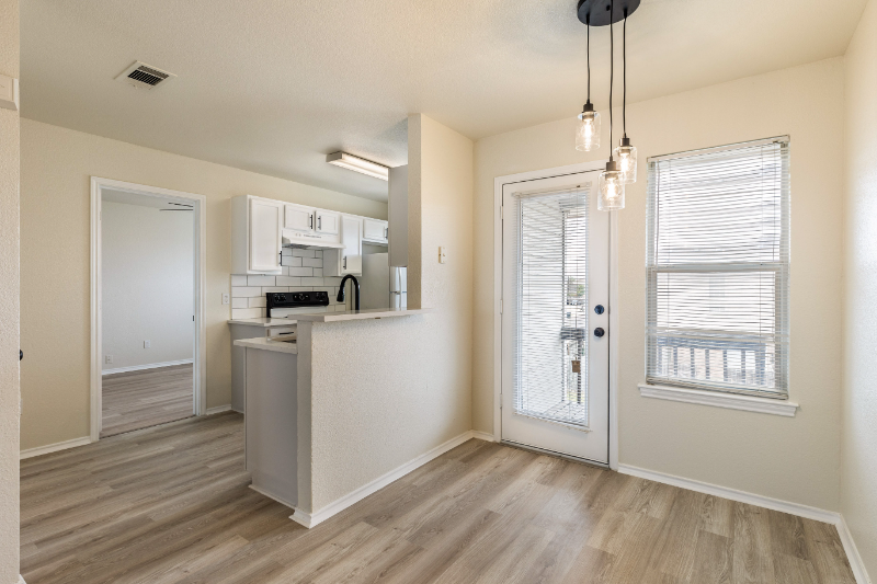 5810 Redstone Dr #B - Photo 3 of 20