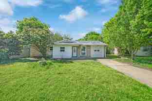 4622 Bayview Drive - Photo 1 of 1